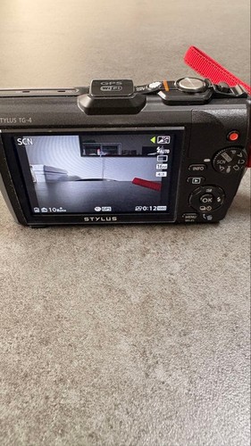 Olympus stylus tough - tg-4,