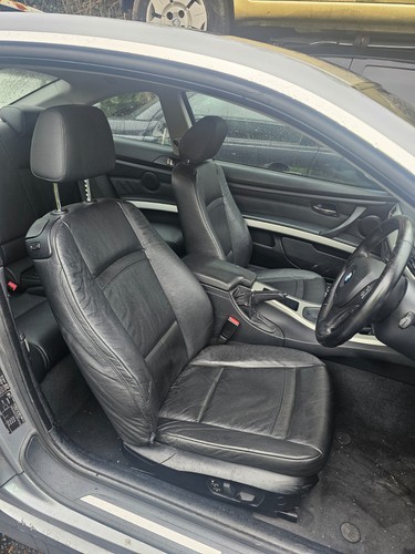 Complete leather seats comes