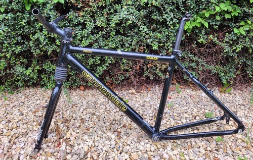 Cannondale f900 mountain bike - cannondale,