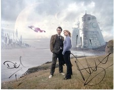 David Tennant & Billie Piper in Dr Who Double Signed 10x8 Col Photo Autographed
