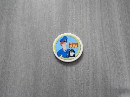 Postman pat badge bookmark - /,