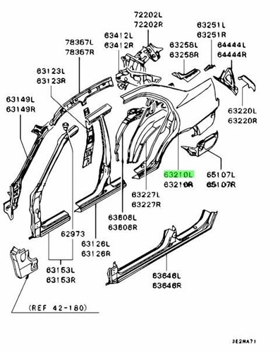 Right rear fender panel - rear,