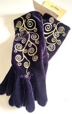 Past Times Velvet Gloves Embroidered Small Vintage with tags never worn