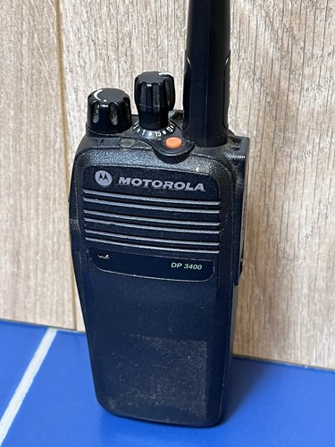 Motorola dp3400 uhf - uhf, way