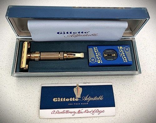 Vintage 1960 gillette toggle - vintage,