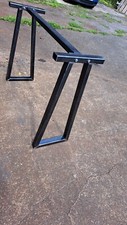 TRAP DESIGN METAL TABLE FRAME