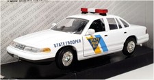 Motormax 1/24 Scale 76400 - Ford Crown Victoria - State Police N.J.