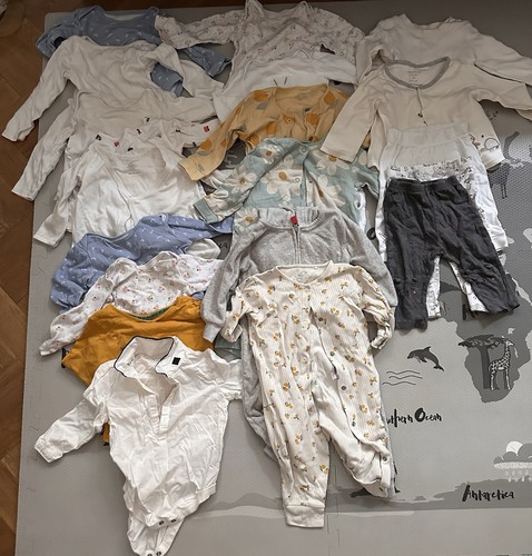 Baby clothes bundle months - clothes,