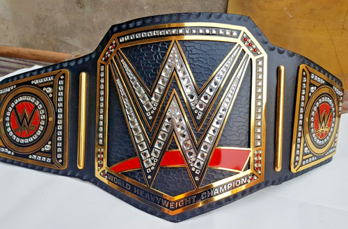 Heavyweight black wrestling