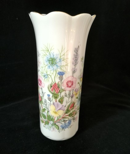 Aynsley fine bone china - fine,