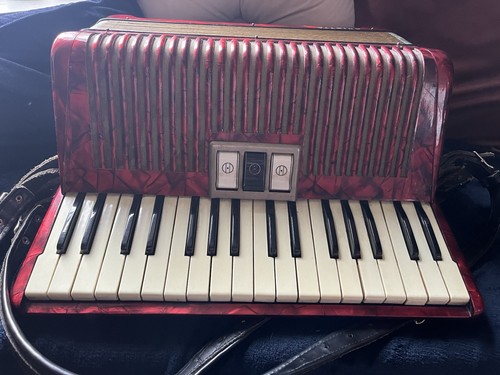 Hohner arietta key bass - 34,