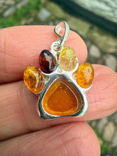 Amber dog paw pendant crystal - amber,