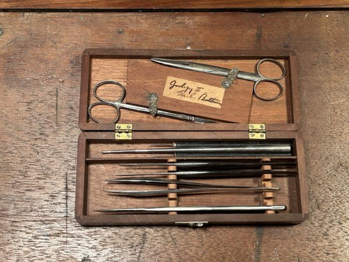 Antique dissection kit - kit, medical