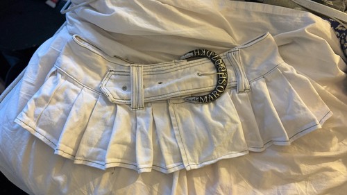 White pleated belted denim - pleated,