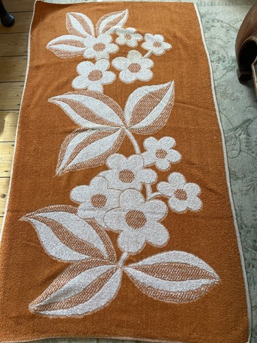 Vintage 1970s white brown - vintage,
