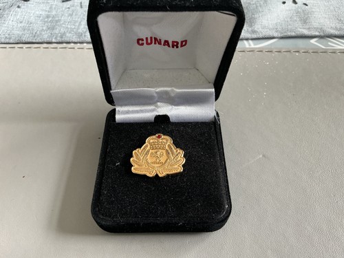 Cunard badge goldtone box - cunard,