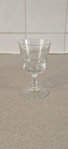 Vintage crystal etched - a,