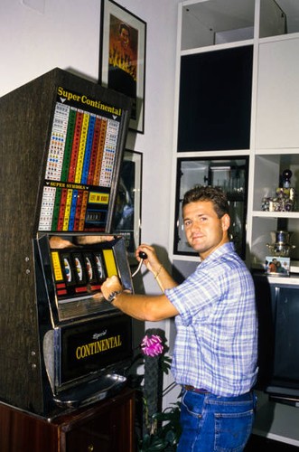 Nicola larini slot - larini, a