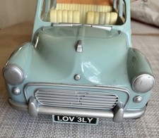 Sylvanian Families Vintage Sky Blue Morris Minor Family Car 