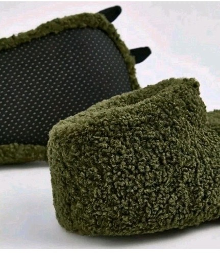Novelty claw slippers size - novelty,
