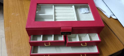 Jewellery case - jewellery,
