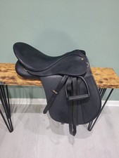 17inch Black Wintec Saddle