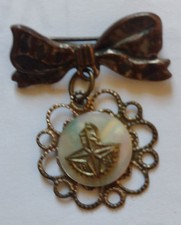 Small vintage 1951 Festival of Britain Brooch/Badge  - unusual design 