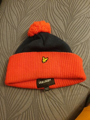 Lyle and scott bobble hat - lyle,