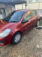 Renult Clio 1.4 Petrol 5 Door