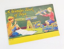 1939 - 1940 original Meccano Canada Wonder Book Of Toys Catalog Hornby