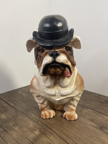 English bulldog cigar bowler - english,