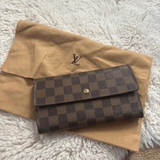 Louis Vuitton Sarah Wallet