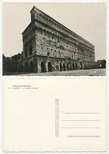 30051 - Orange - Le Theatre