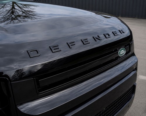 Gloss black defender land - gloss,