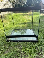 Exo terra Reptile Habitat Terrarium Small Wide 45x45x45cm Built In Drainage