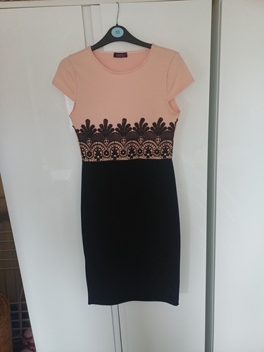Sizs10 peach and - peach, black