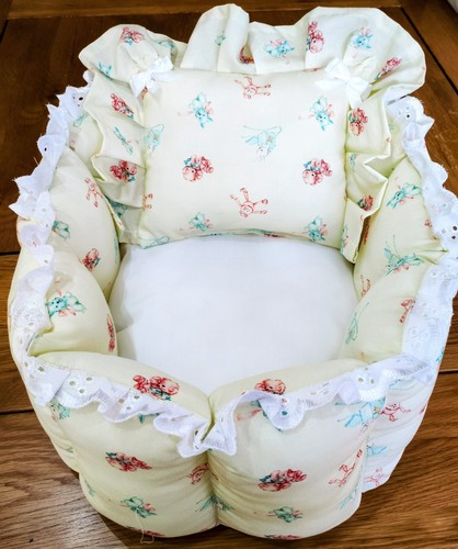 Reborn dolly display - reborn/dolly,