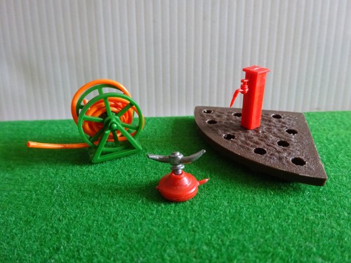 Britains floral garden - garden, hose