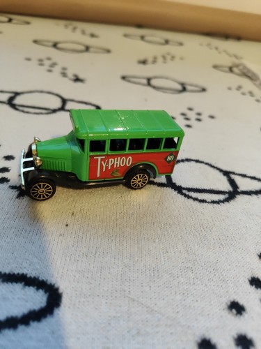 Corgi typhoo tea - typhoo, bedford