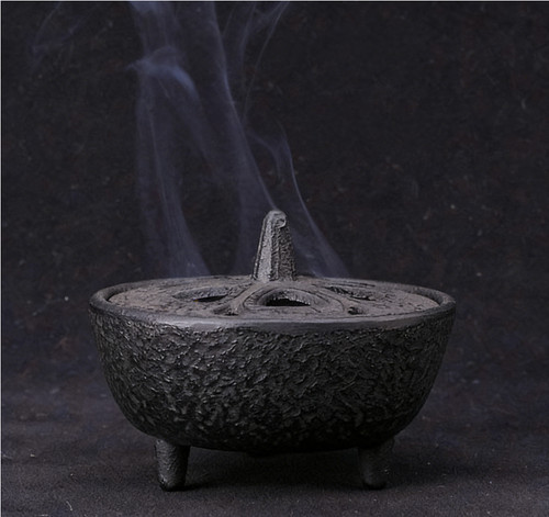 Cast iron lotus incense - iron,