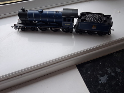Hornby steam loco - steam, 150
