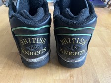 Vintage 1990s British Knights-