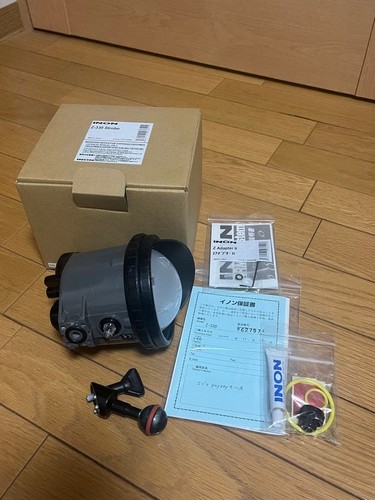 Inon 330 underwater strobe - inon,