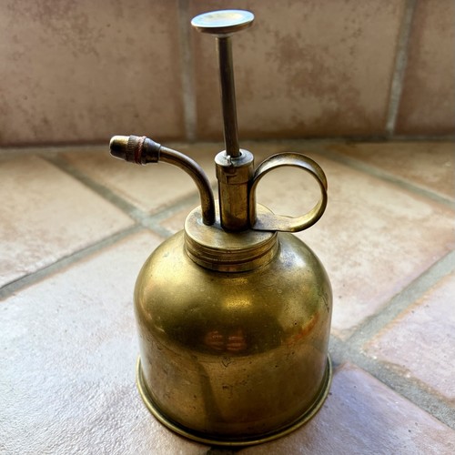 Vntg brass plant - vntg,
