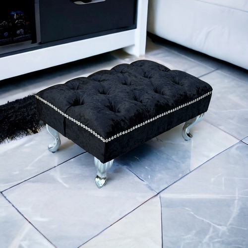 Upholstered chesterfield - upholstered,
