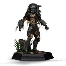 PREORDER Predator Art Scale
