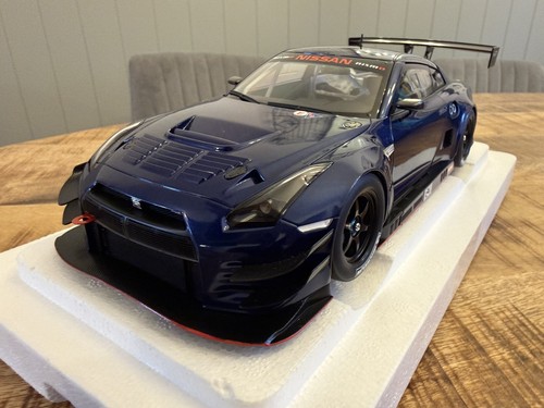 Autoart nissan nismo gt3 - gt-r,