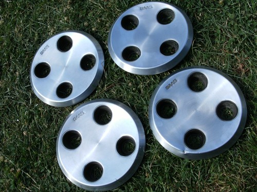 Saab 900 steel wheel trims - 99,