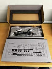 Roland Boutique TB-03 Bass Line Synthesizer