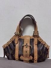 Louis Vuitton Monogram Theda